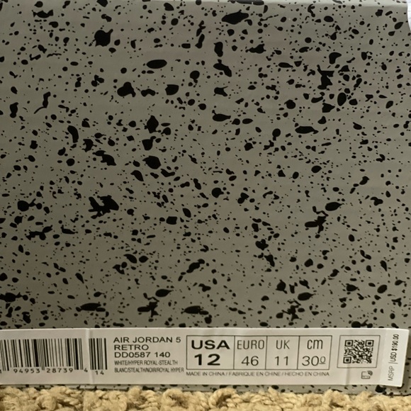 Jordan 5’s Stealth 2.0 - Picture 4 of 5